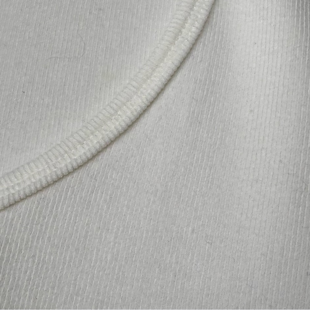 Ardene White Ribbed Scoopneck Short Sleeve Button Front Crop Top Size Small - Picture 5 of 10
